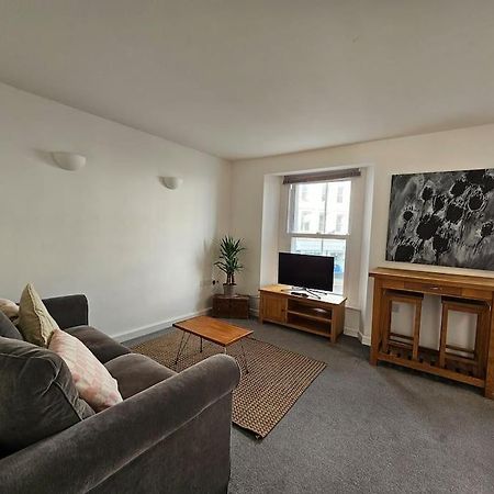 Beautiful And Bright !! Town/Harbour Apartment #1 Penzance Extérieur photo